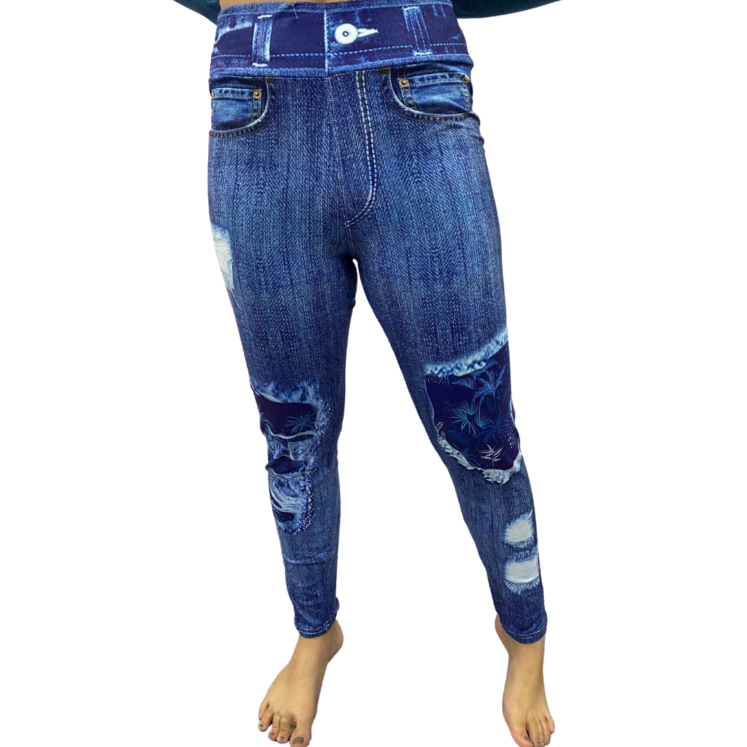 Woman wearing patterned jeggings