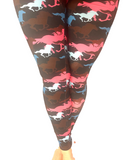 WOMAN WEARING PLUS SIZE HORSE LEGGINGS