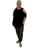 WOMAN WEARING PLUS SIZE TWEETY JOGGERS