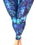 WOMAN WEARING ONE SIZE BLUE PATTERNED LEGGINGS