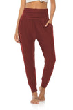 CURVY BURGUNDY YOGA JOGGERS