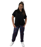 WOMAN WEARING PLUS SIZE PATTERNED JOGGERS