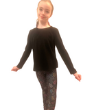 GIRL WEARING EASTER LEGGINGS