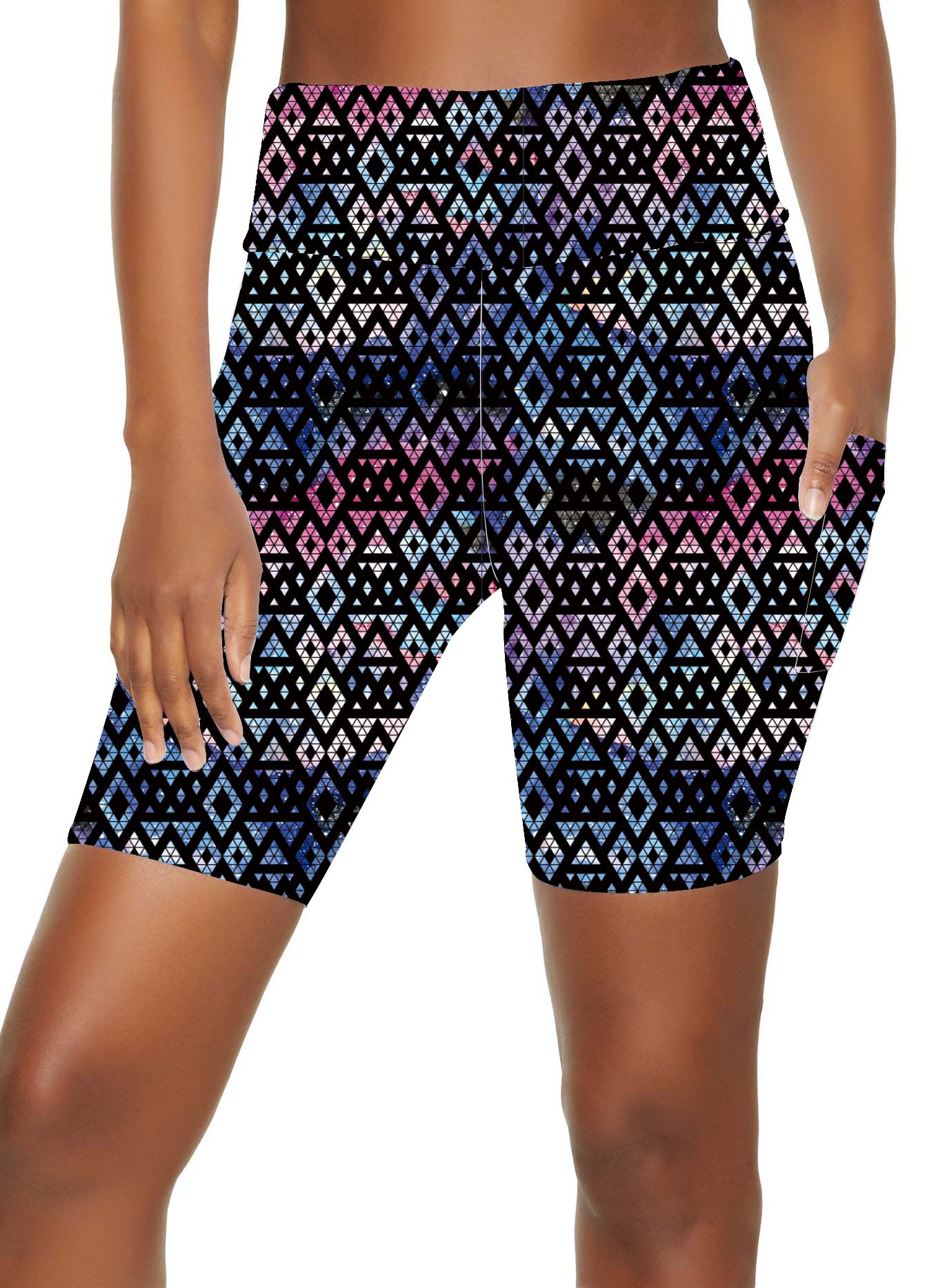 PLUS SIZE PATTERNED BIKE SHORTS WITH POCKETS